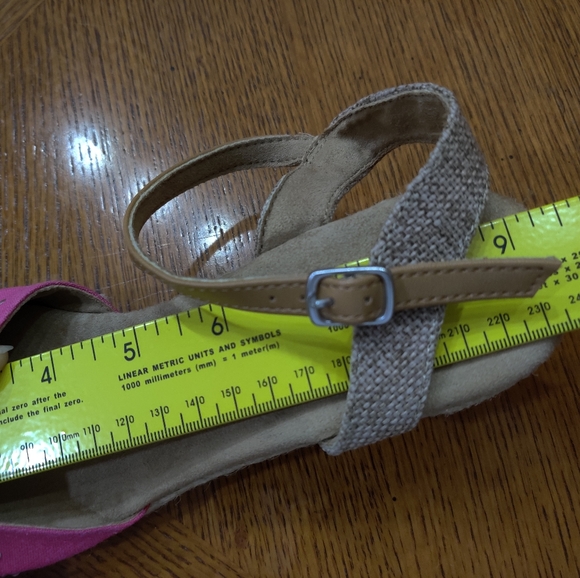 Pink, White Mountain, size 8 - Picture 8 of 9